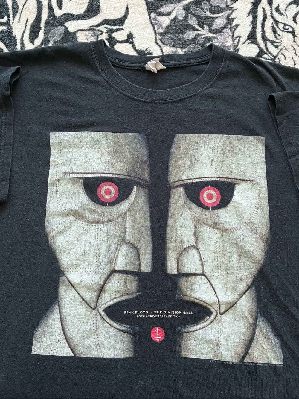 B2B - PINK FLOYD ROCK BAND ANVIL BLUE BAR T SHIRT
